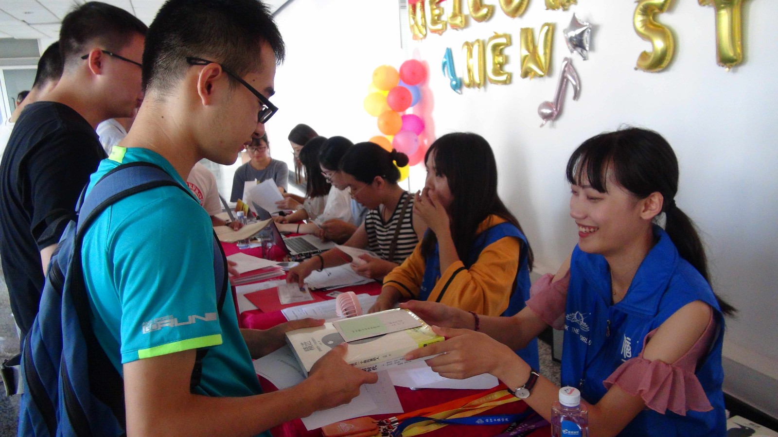 1536129469581014667.jpg 1536129469581014667.jpg